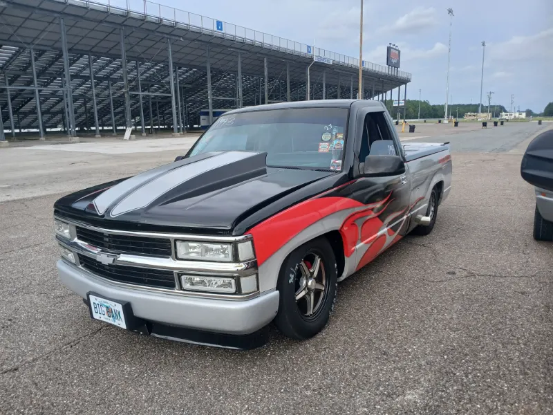1991 Chevy Silverado Pick up entered by Michael C.